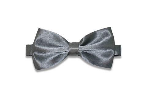 Red Delicious Knitted Bow Tie (pre-tied)