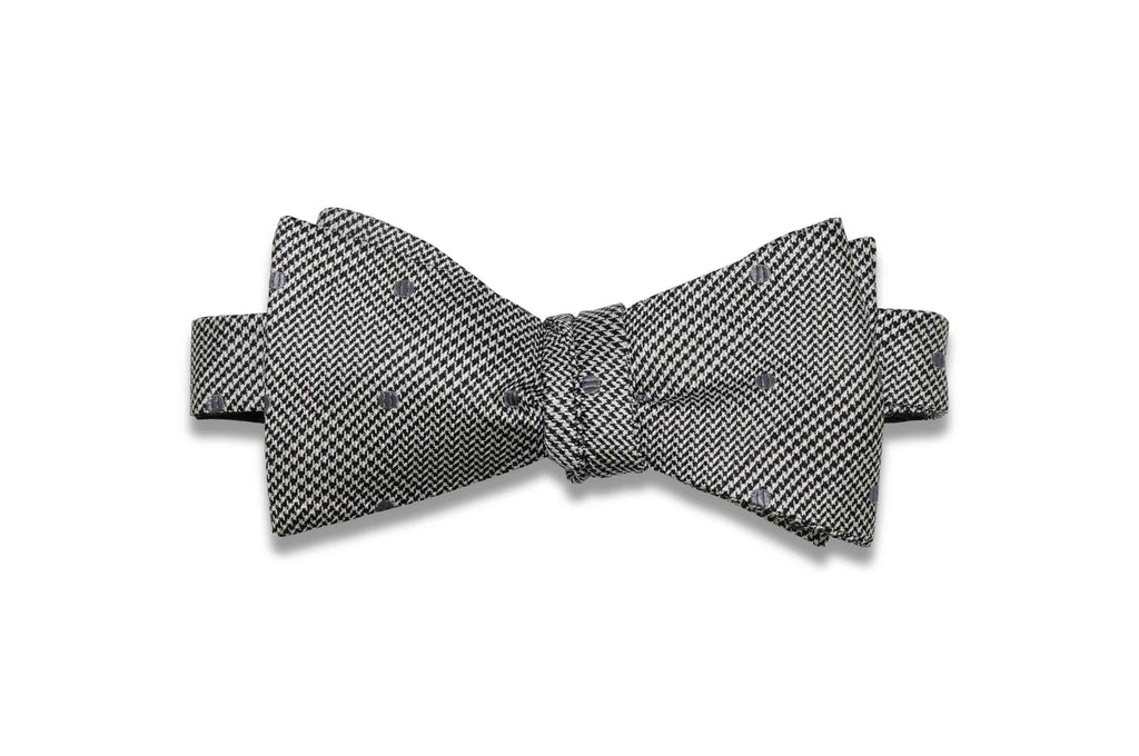 Lincoln Dotted Silk Bow Tie (Self-Tie)