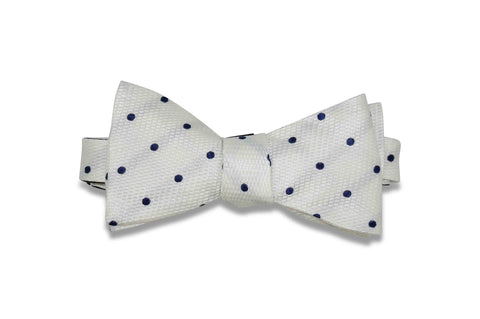 Snow Dots Silk Bow Tie (self-tie)